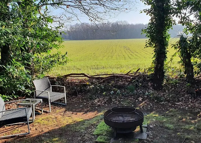 Natuurhuis Boscoso Met Openhaard En Elektr.fietsen בית נופש *